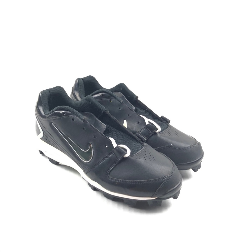 Nike Men’s Black Cleats
